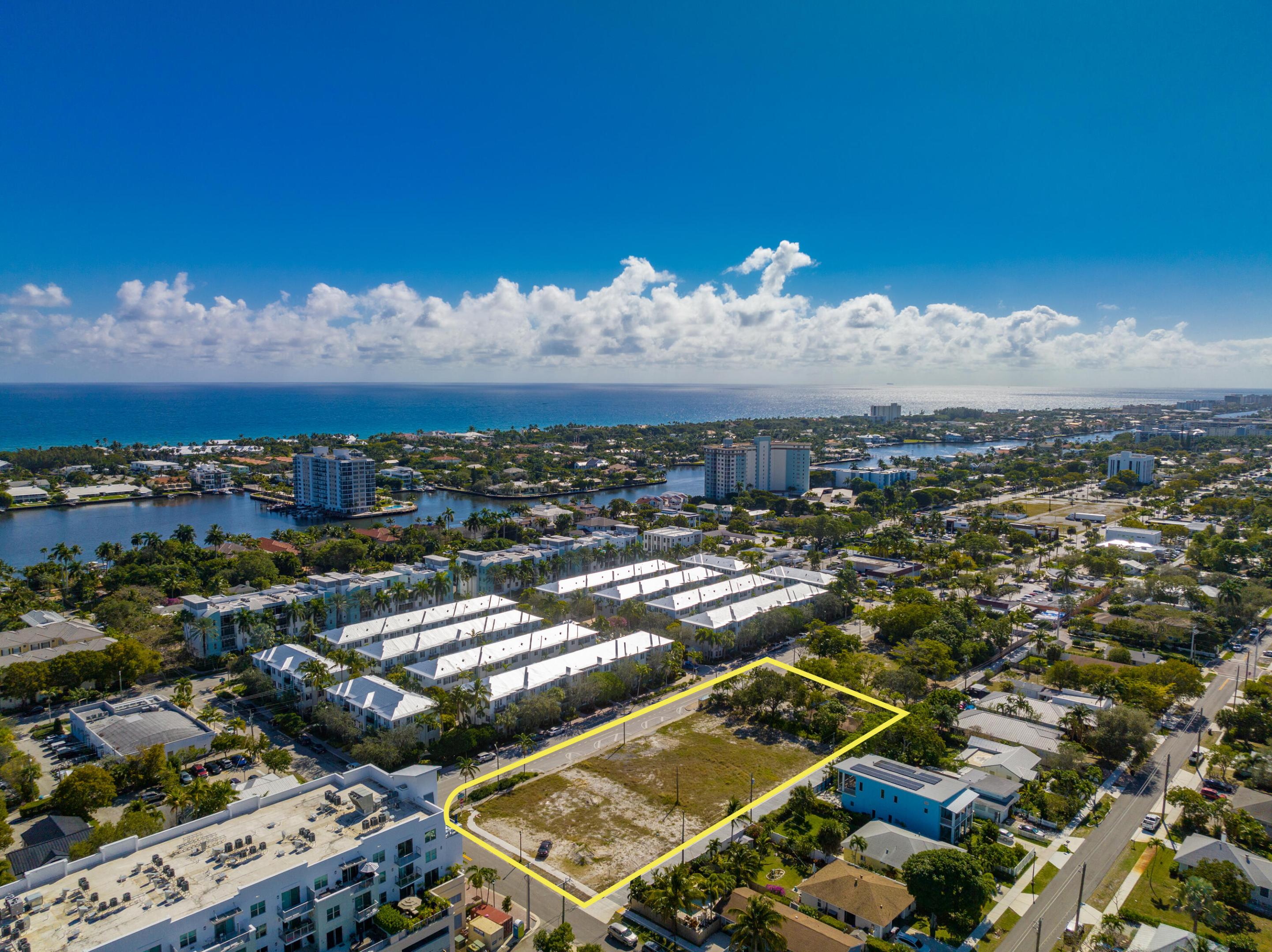 318 SE 5th #C202, Delray Beach FL 33483