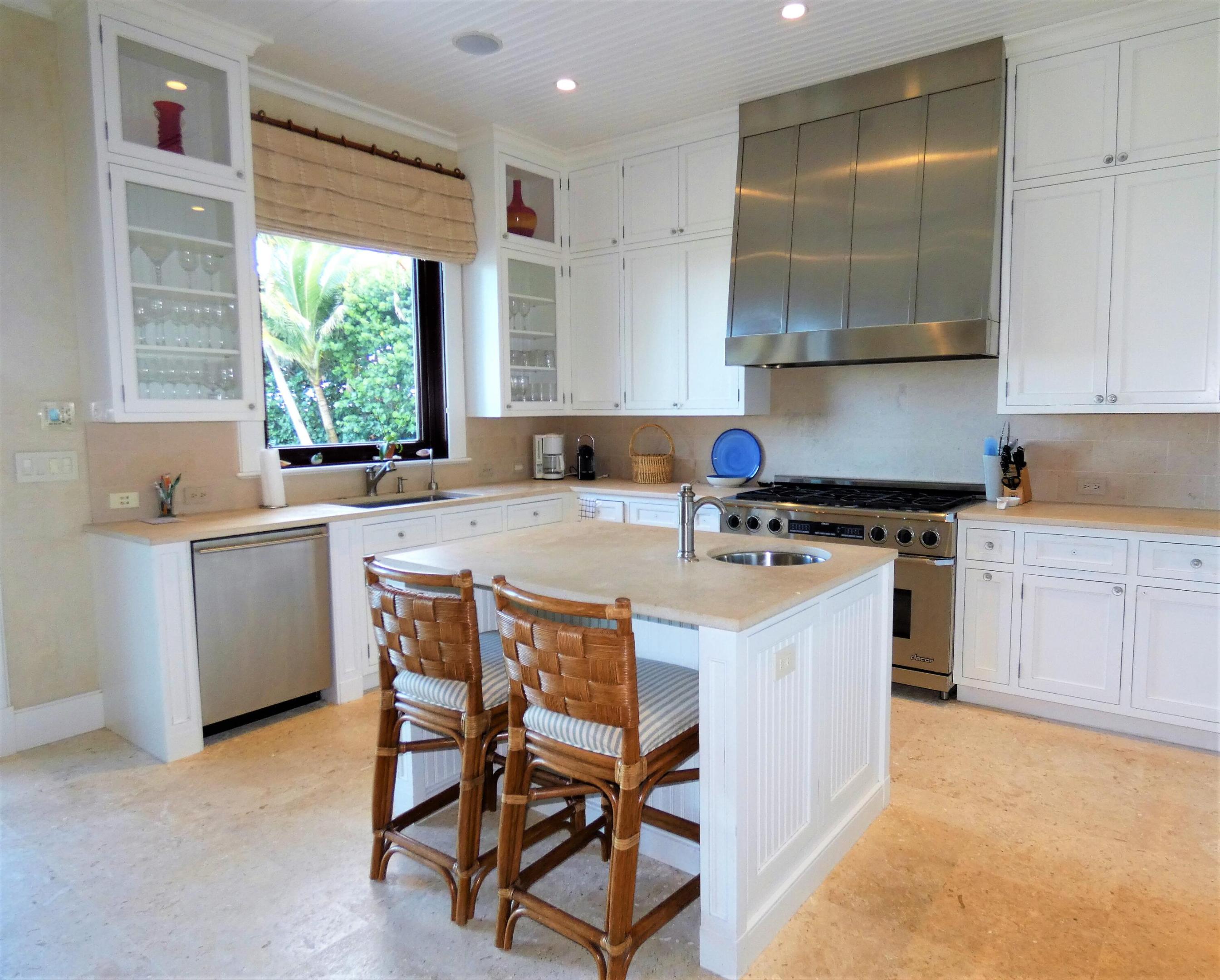 521 S Beach, Jupiter Island FL 33455