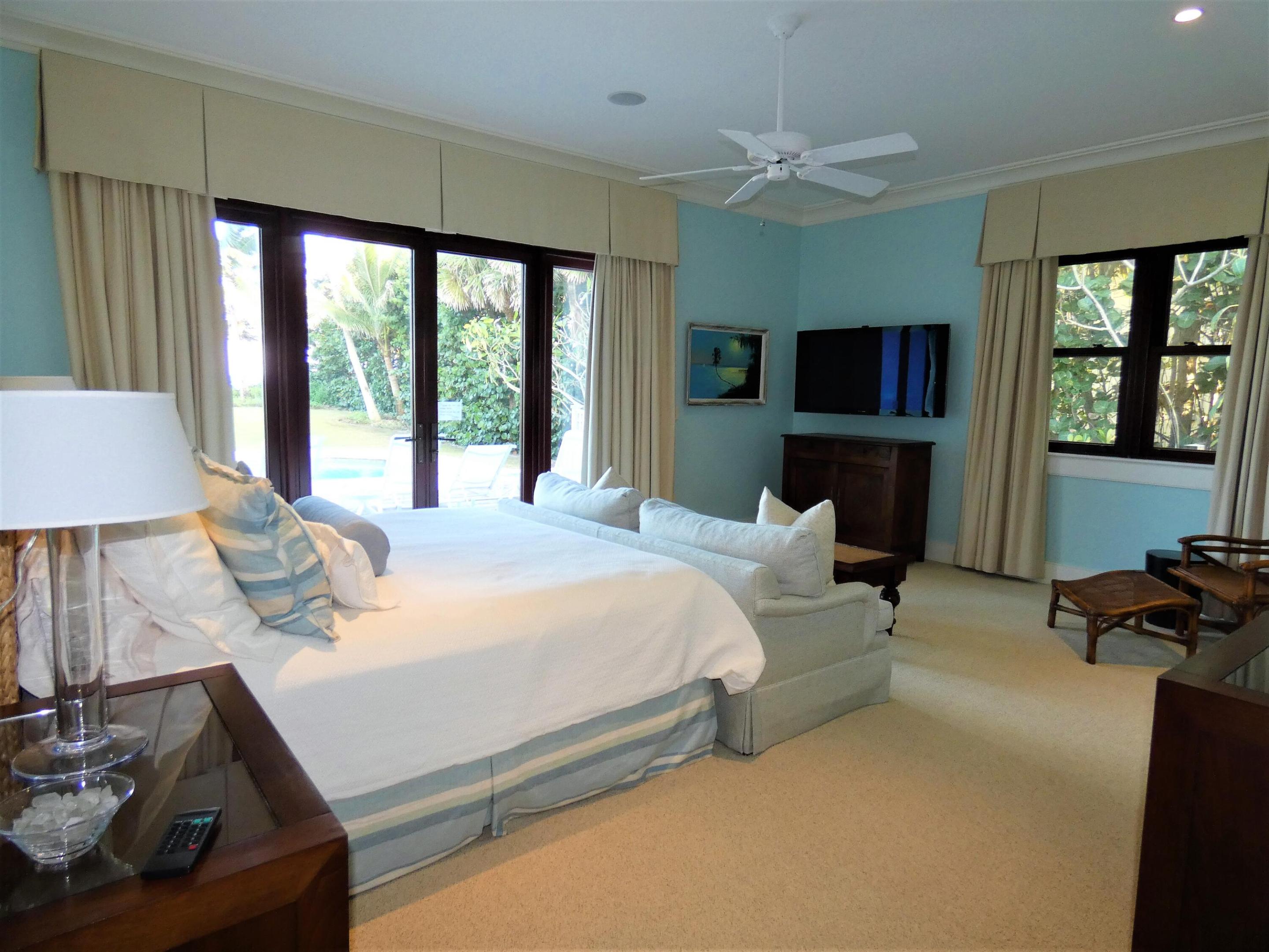 521 S Beach, Jupiter Island FL 33455