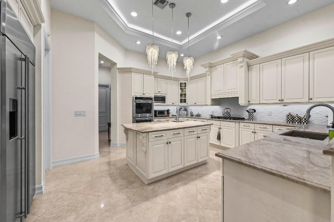 17665 Middlebrook, Boca Raton FL 33496