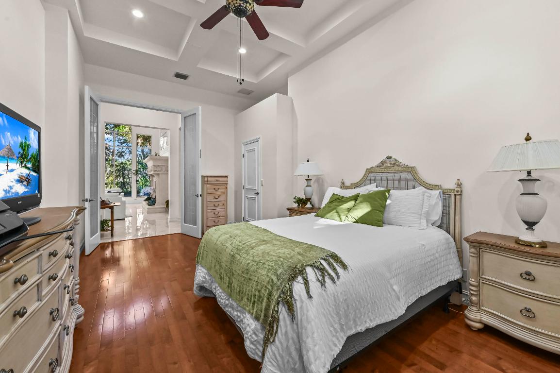 17665 Middlebrook, Boca Raton FL 33496