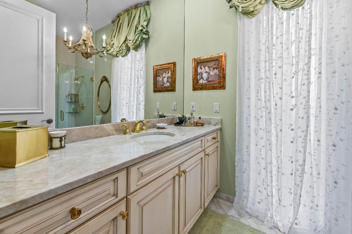 17665 Middlebrook, Boca Raton FL 33496
