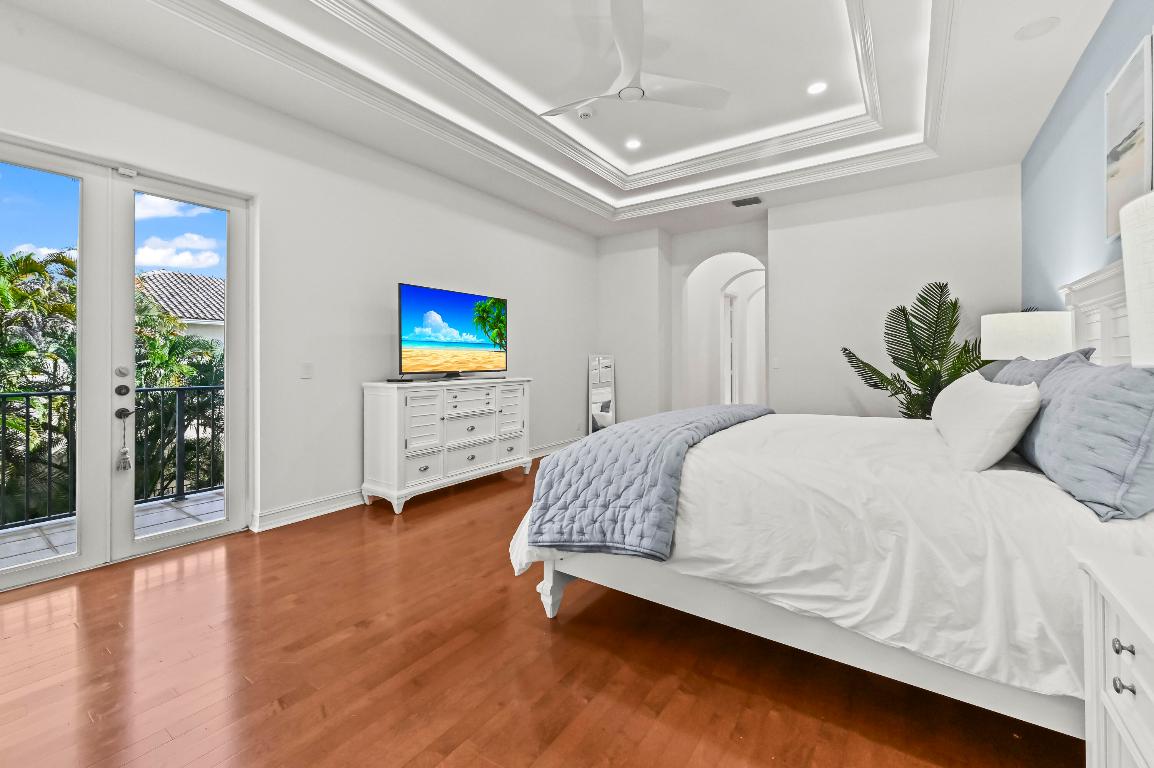 17665 Middlebrook, Boca Raton FL 33496