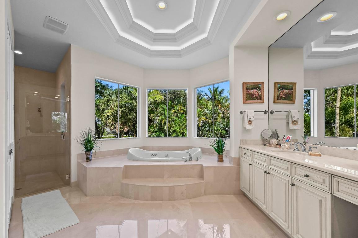 17665 Middlebrook, Boca Raton FL 33496