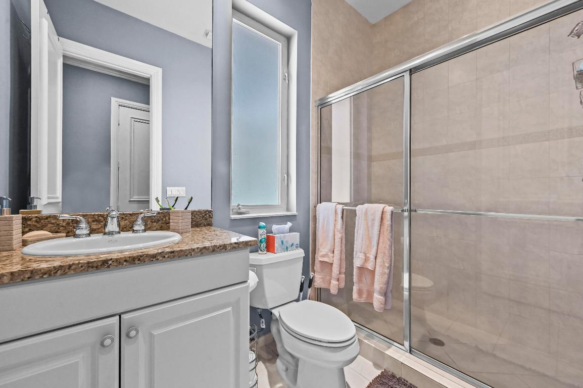 17665 Middlebrook, Boca Raton FL 33496