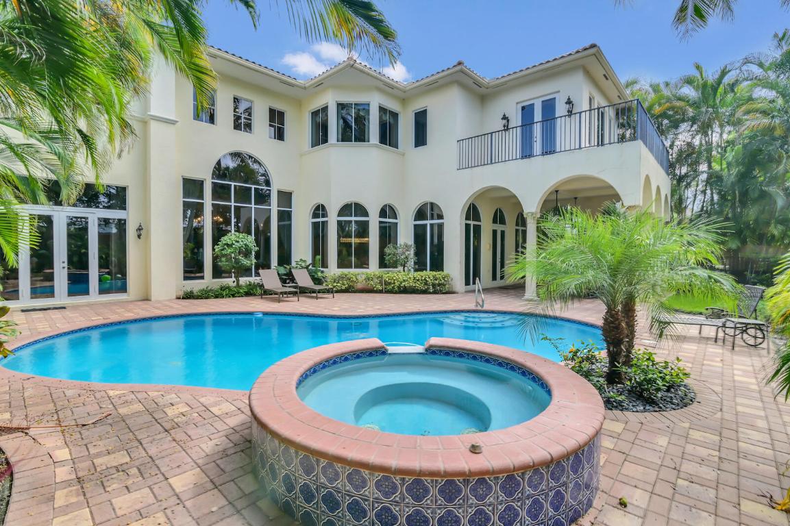 17665 Middlebrook, Boca Raton FL 33496