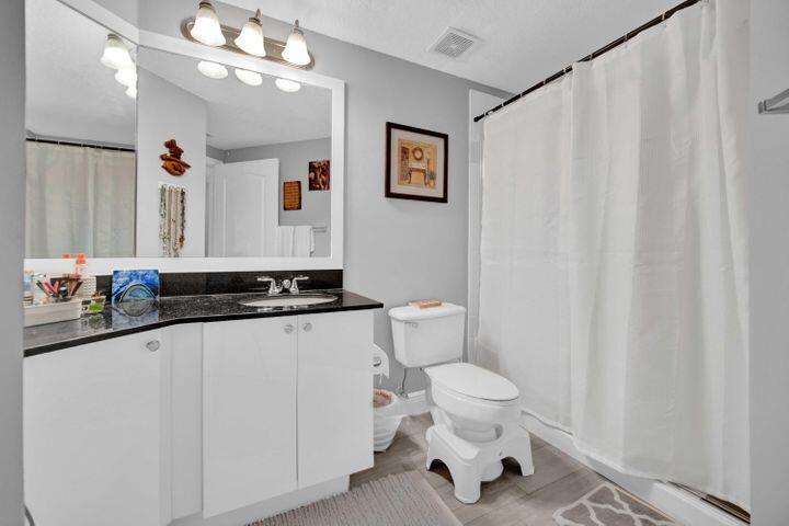 11024 Legacy 104 #104, Palm Beach Gardens FL 33410