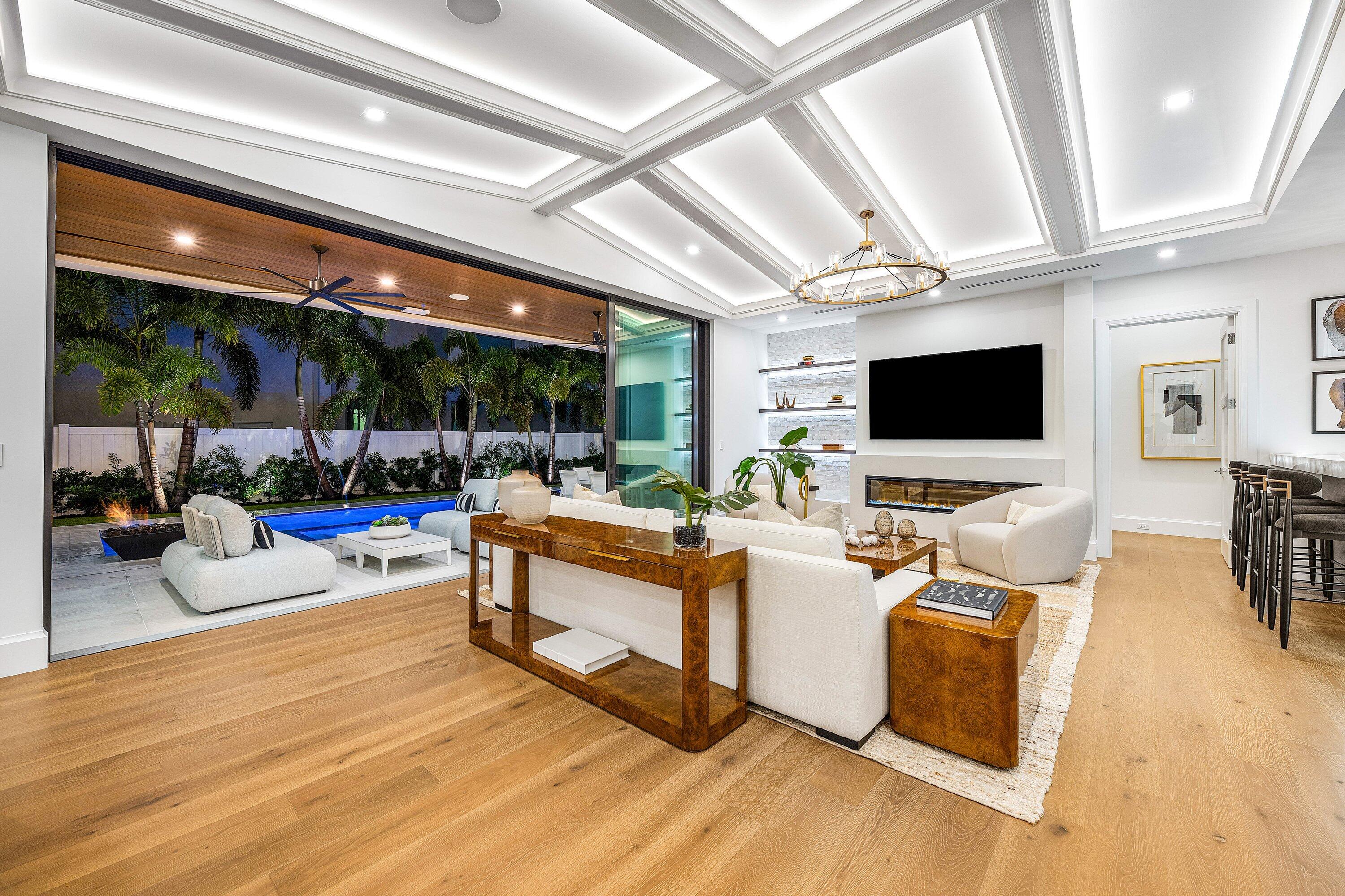 201 NE 4th, Boca Raton FL 33432