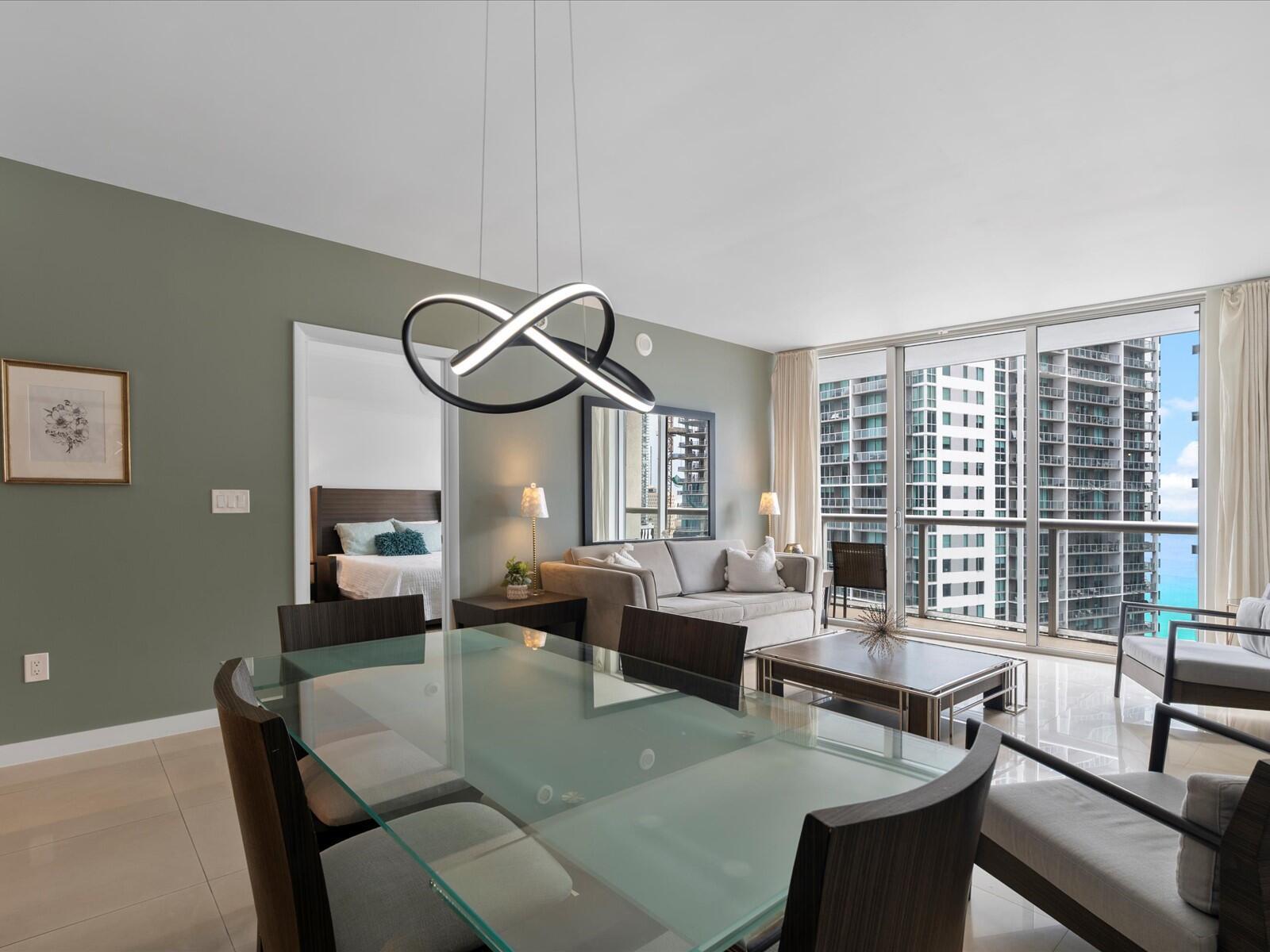 485 Brickell Avenue #2107, Miami FL 33131