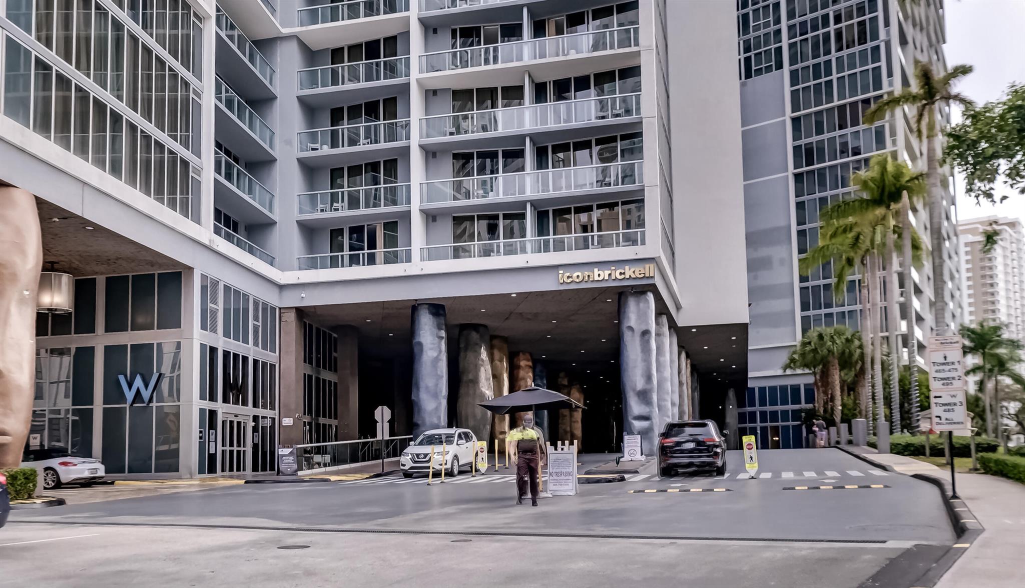 485 Brickell Avenue #2107, Miami FL 33131