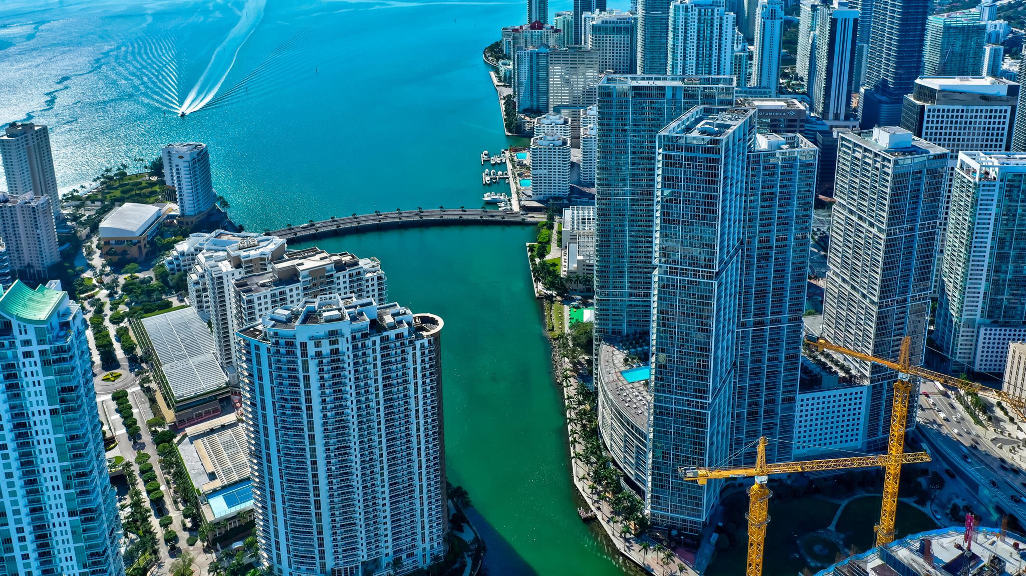 485 Brickell Avenue #2107, Miami FL 33131