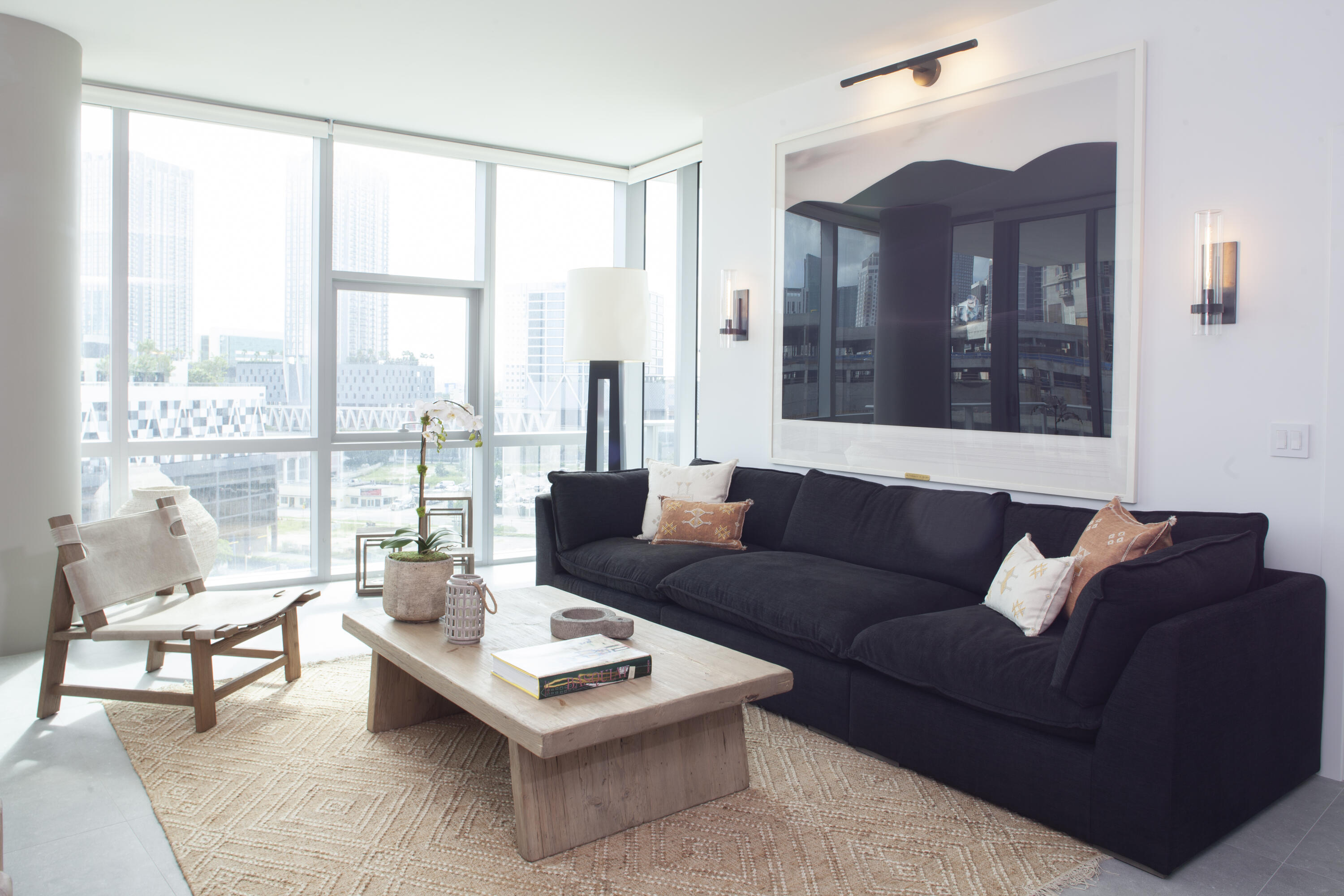 851 NE 1st #812, Miami FL 33132