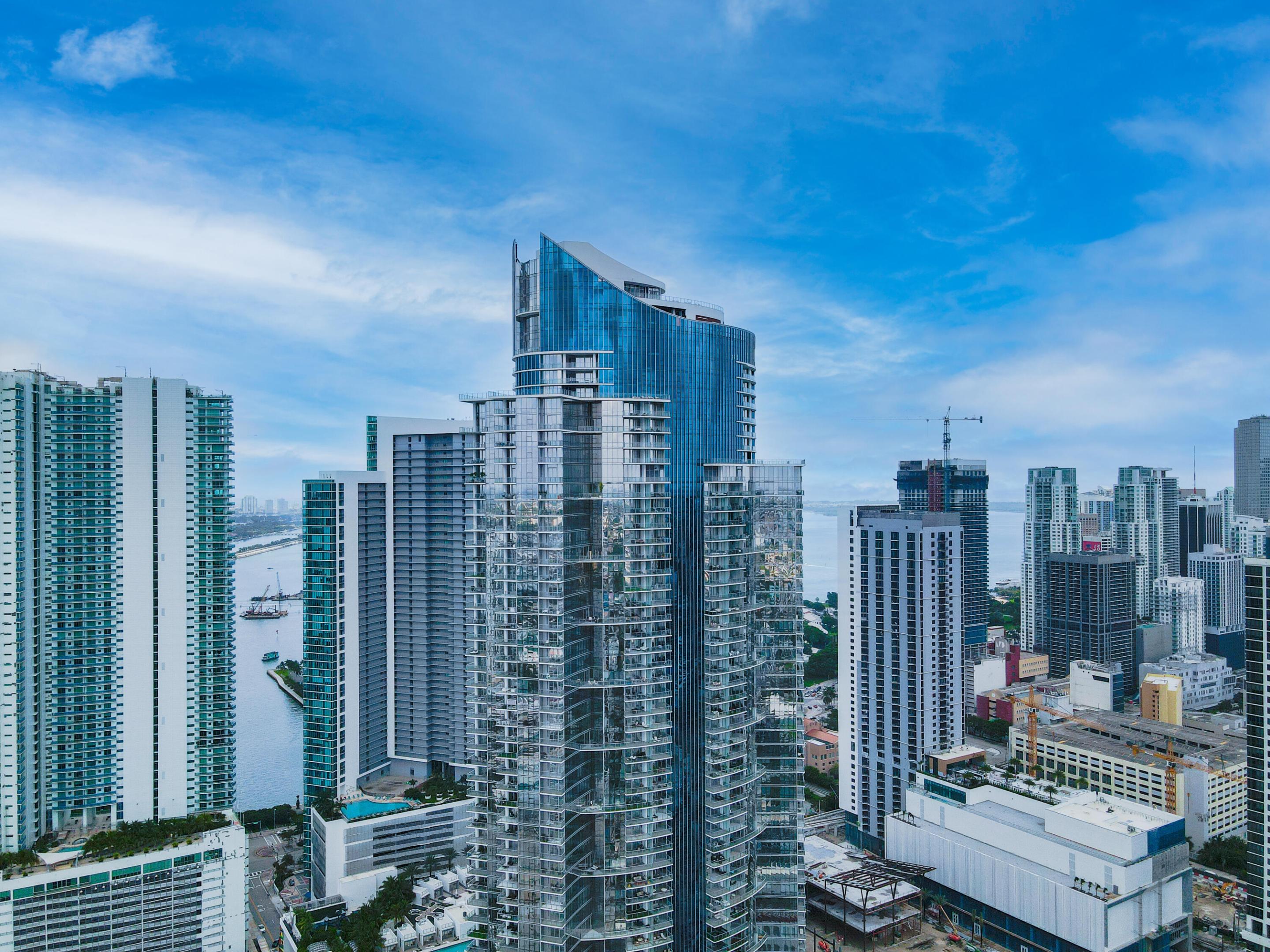 851 NE 1st #812, Miami FL 33132