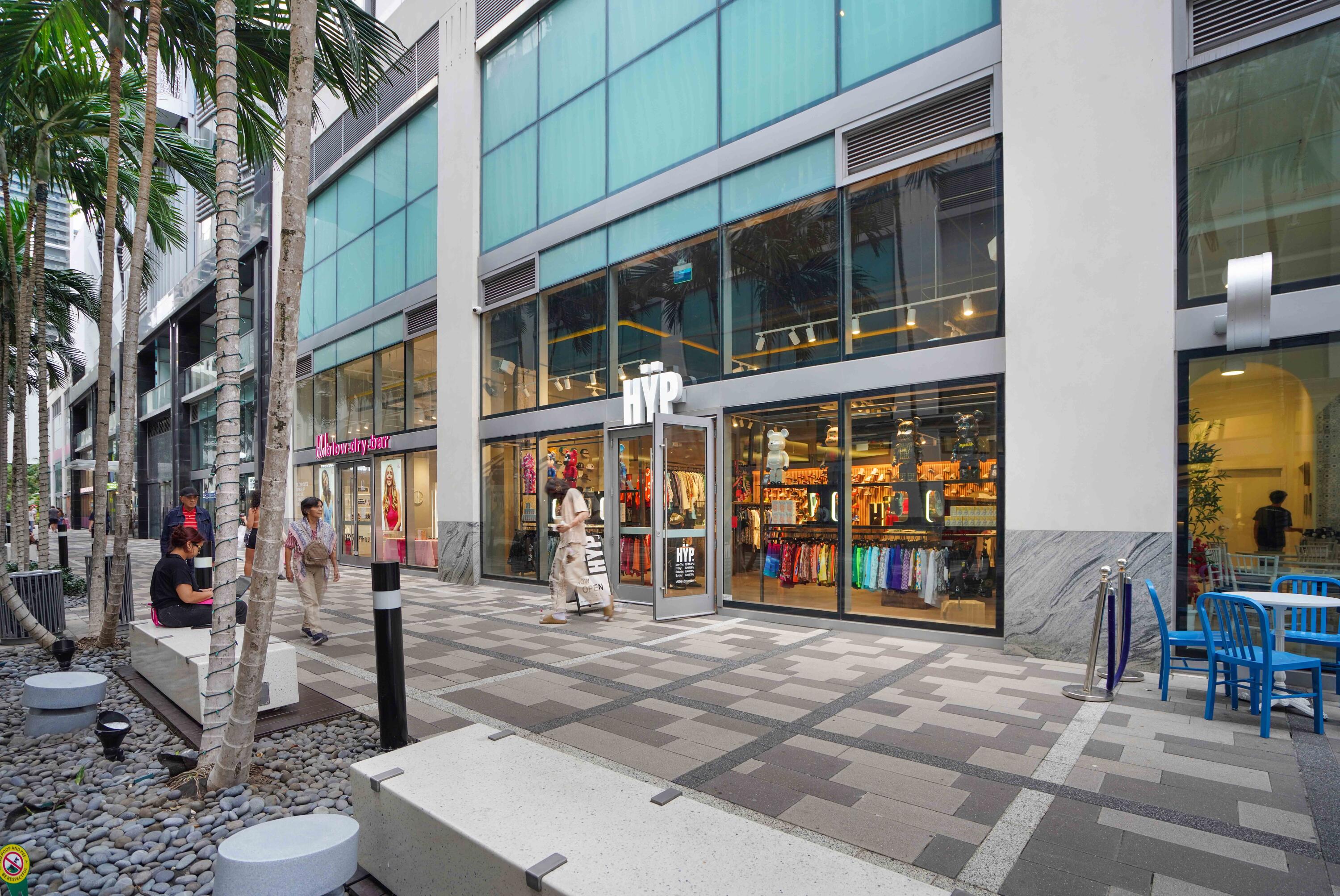 851 NE 1st #812, Miami FL 33132