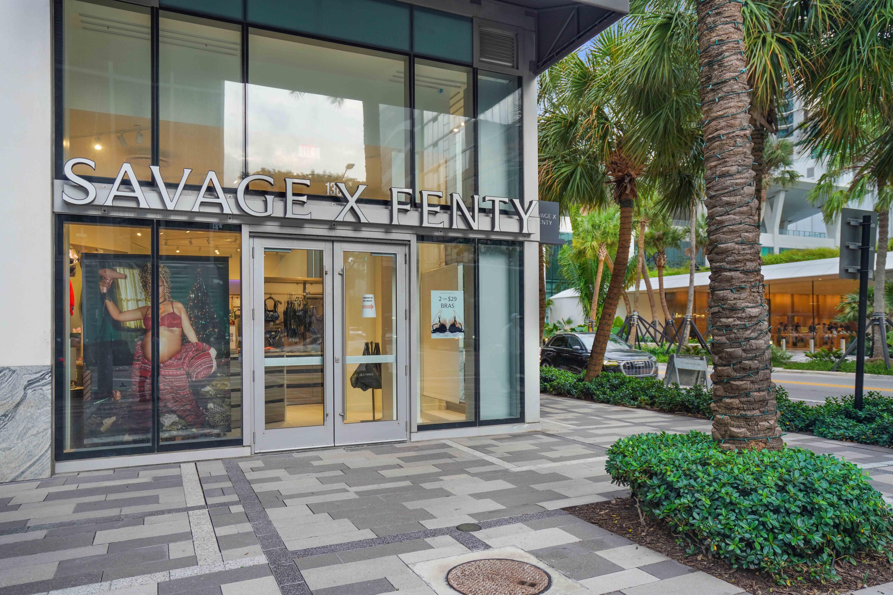 851 NE 1st #812, Miami FL 33132