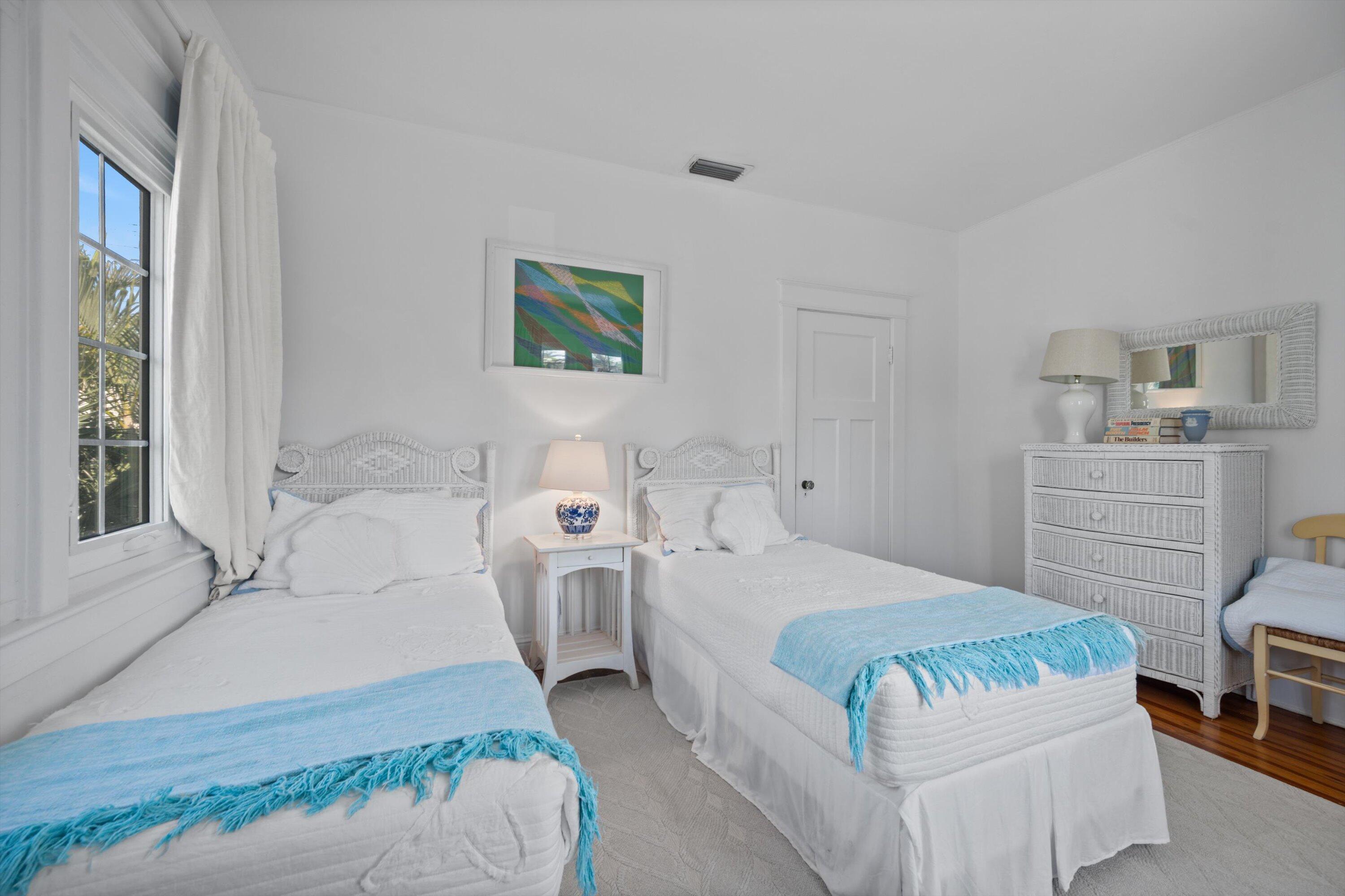 141 Chilean, Palm Beach FL 33480