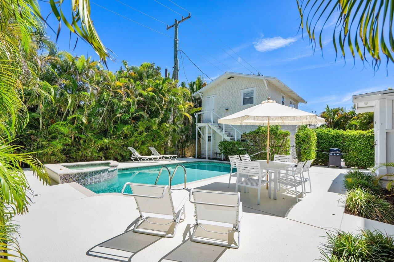 141 Chilean, Palm Beach FL 33480