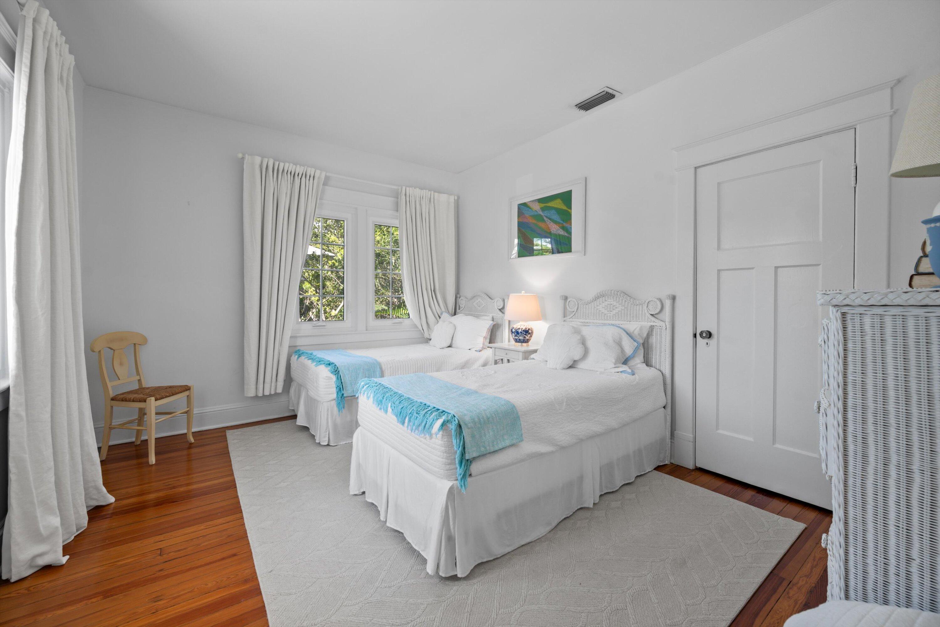 141 Chilean, Palm Beach FL 33480