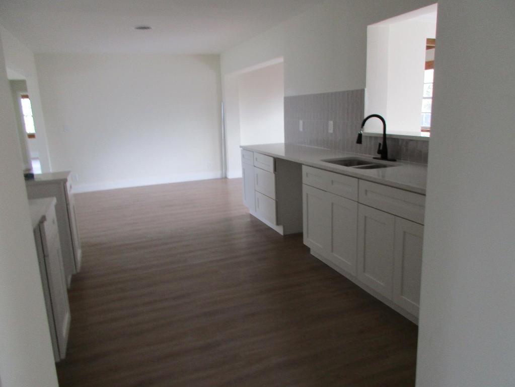806 Minnesota, Lantana FL 33462