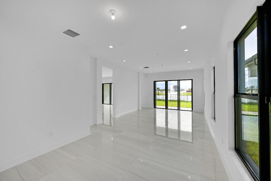 9979 Migration Point, Palm Beach Gardens FL 33412