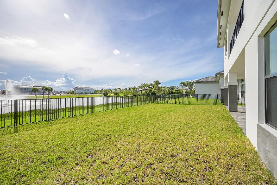 9979 Migration Point, Palm Beach Gardens FL 33412