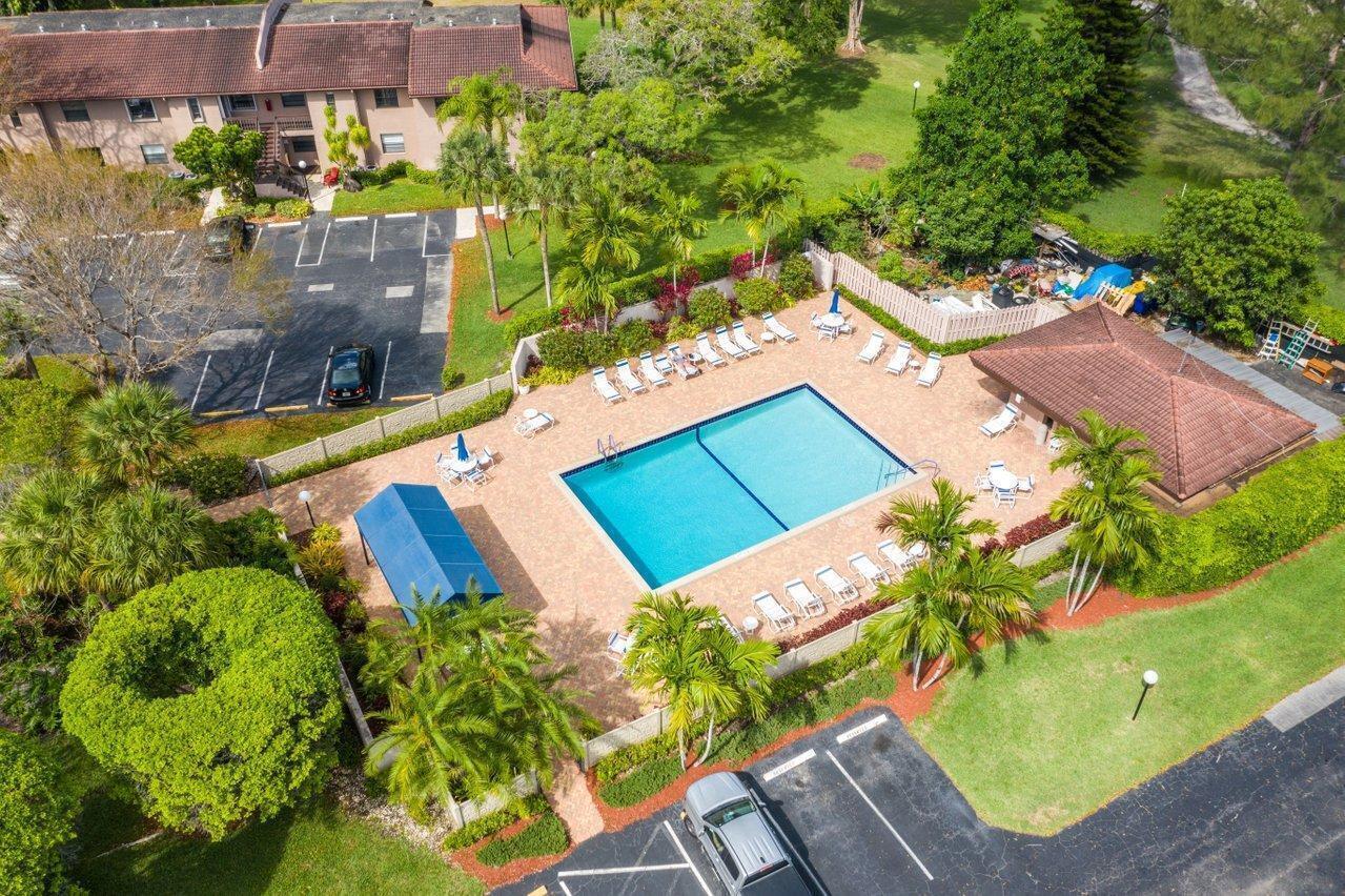 21500 Cypress Hammock #38c, Boca Raton FL 33428