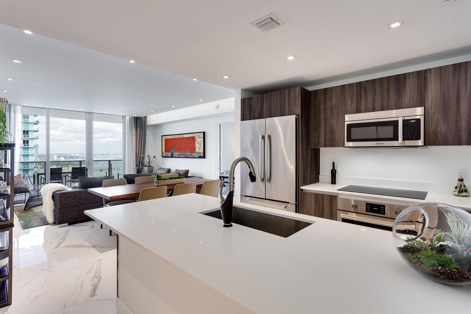 488 NE 18th #4711, Miami FL 33132