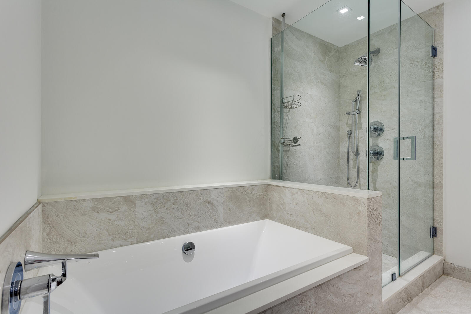 488 NE 18th #4711, Miami FL 33132