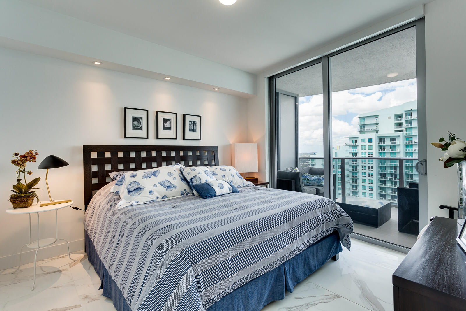 488 NE 18th #4711, Miami FL 33132