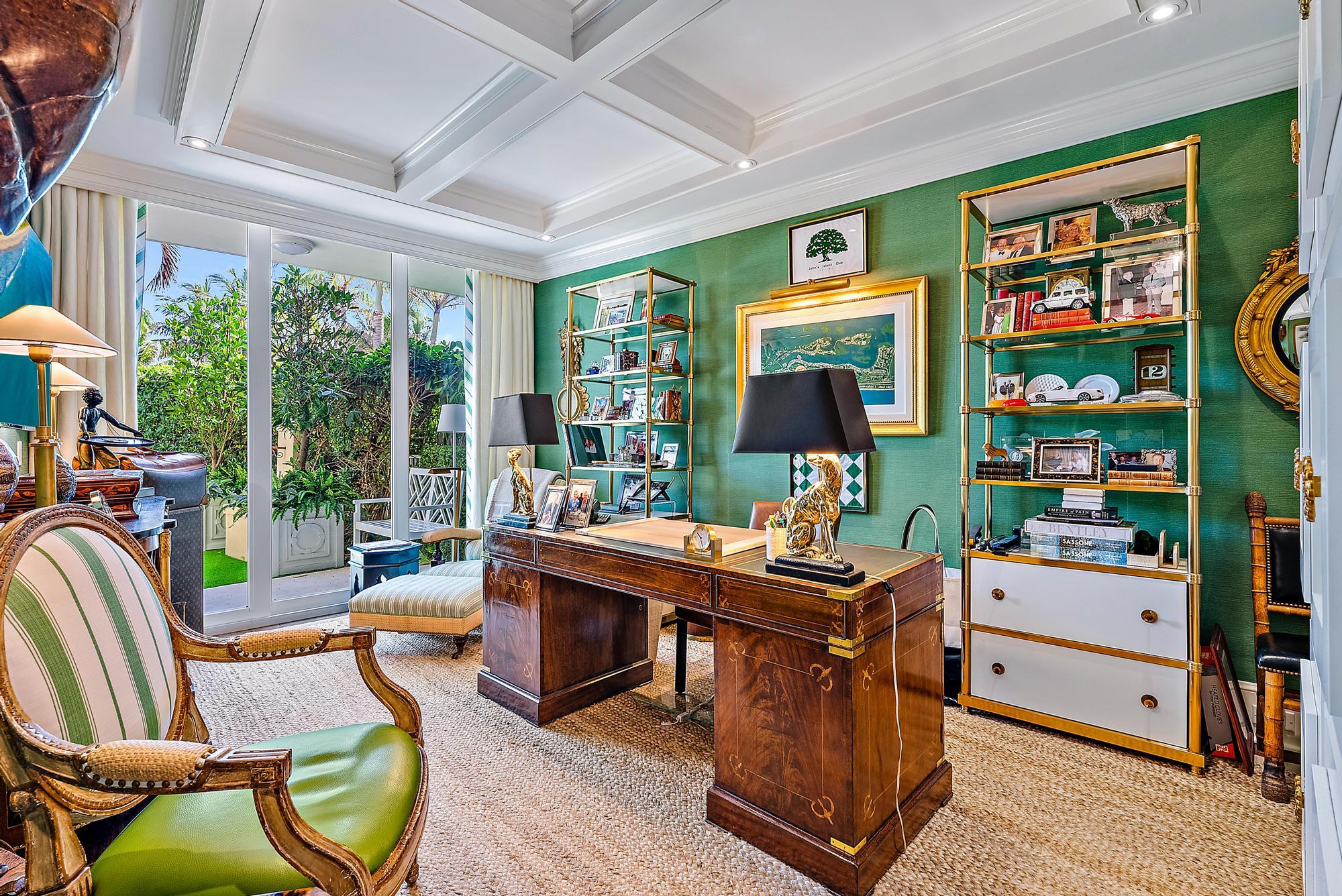 100 Royal Palm #F1, Palm Beach FL 33480