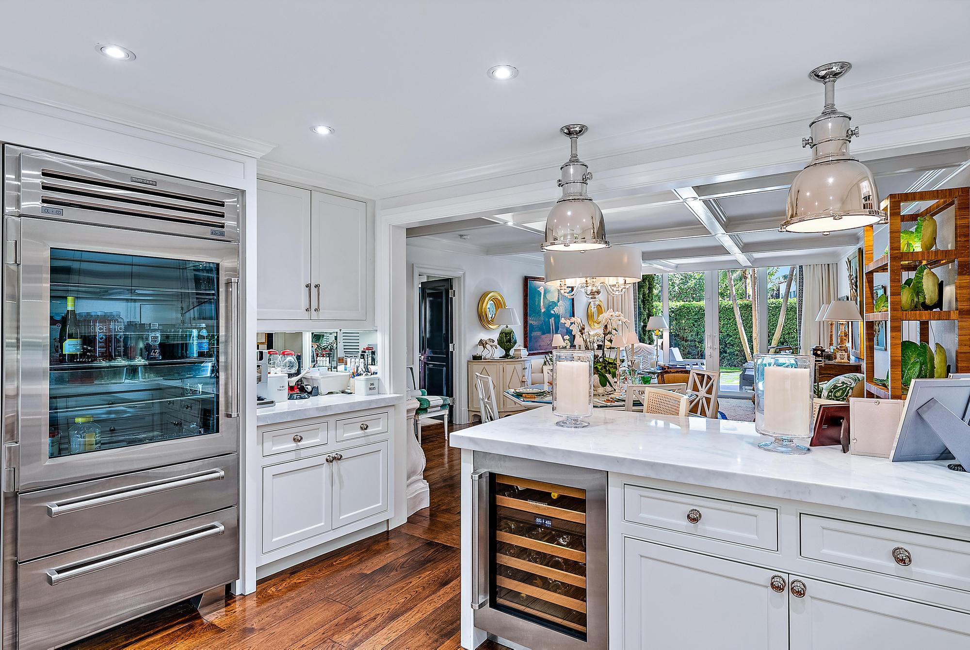 100 Royal Palm #F1, Palm Beach FL 33480