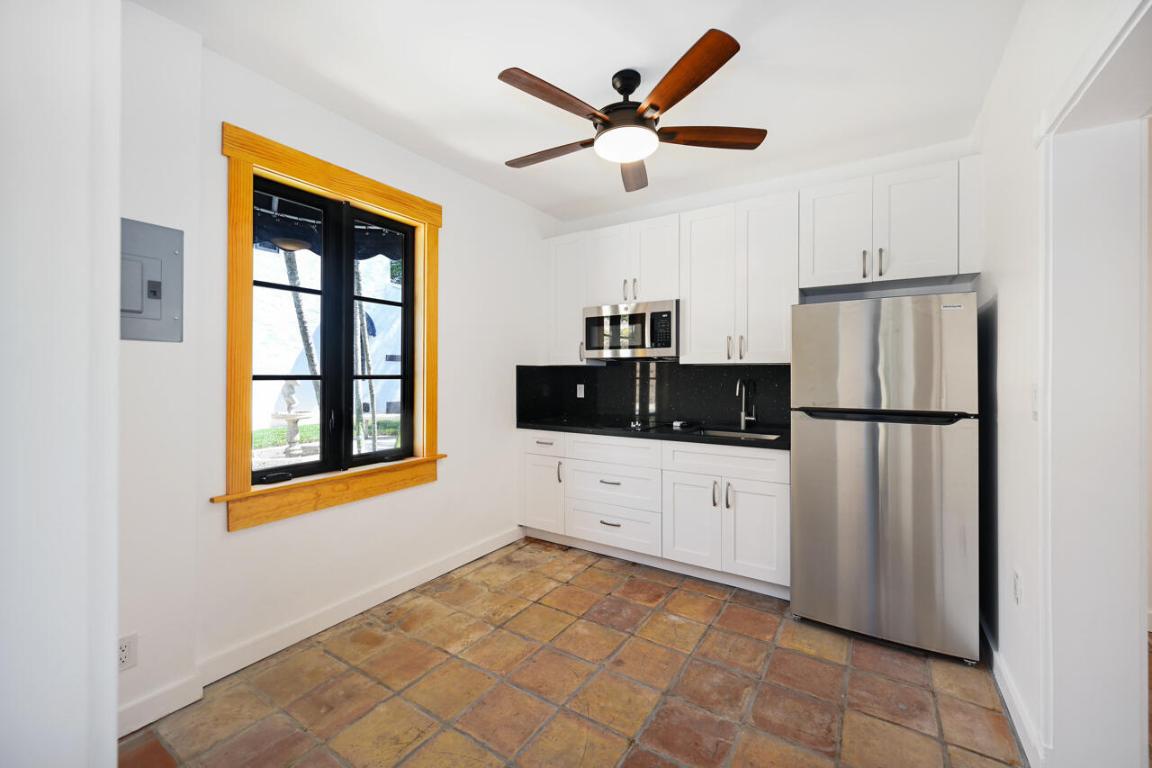 801 Hibiscus, Boca Raton FL 33486