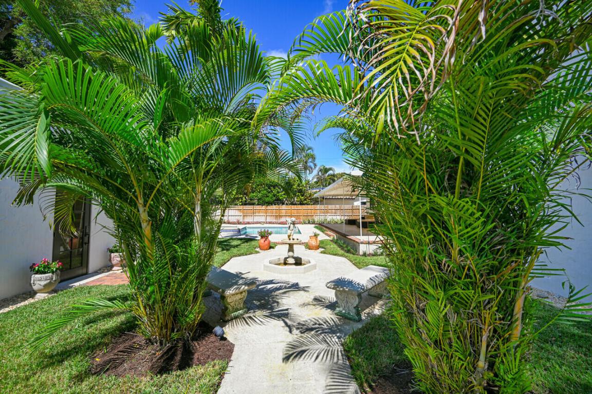 801 Hibiscus, Boca Raton FL 33486