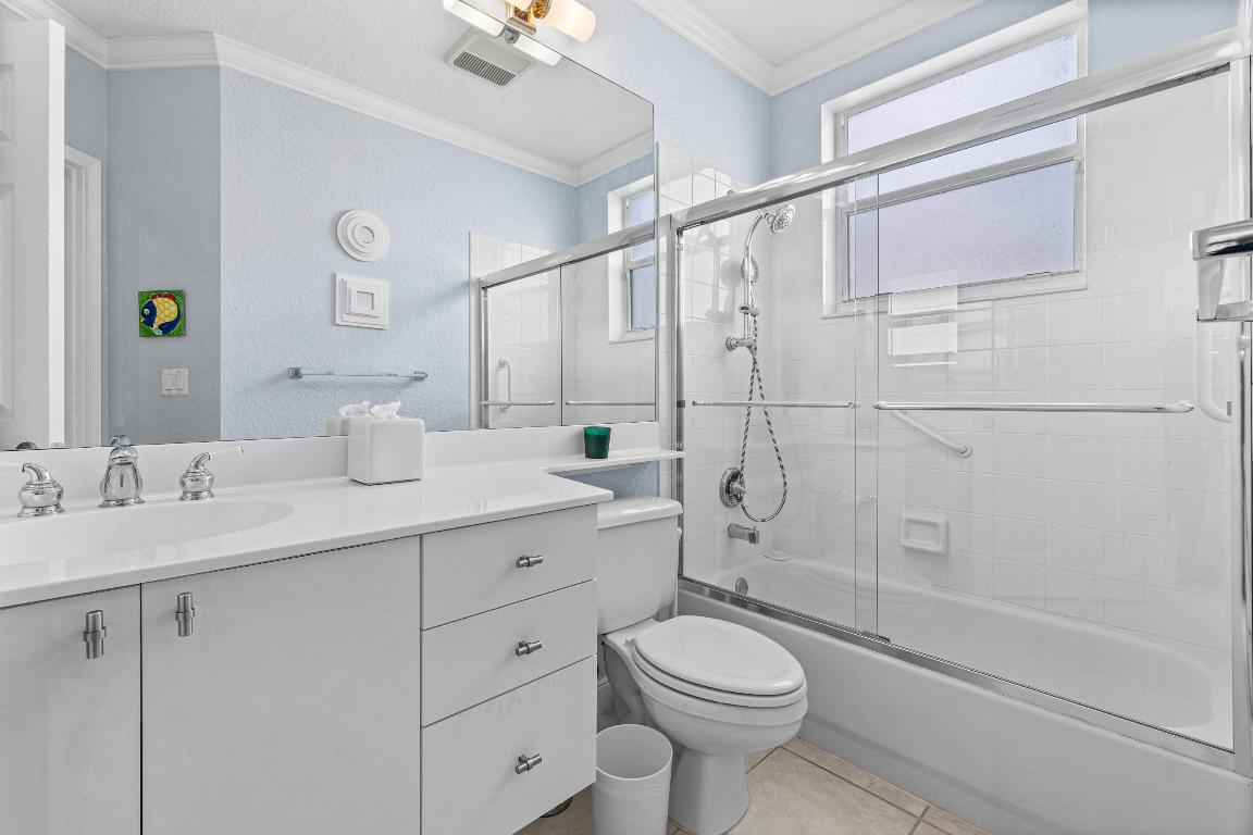 4252 NW 66th, Boca Raton FL 33496