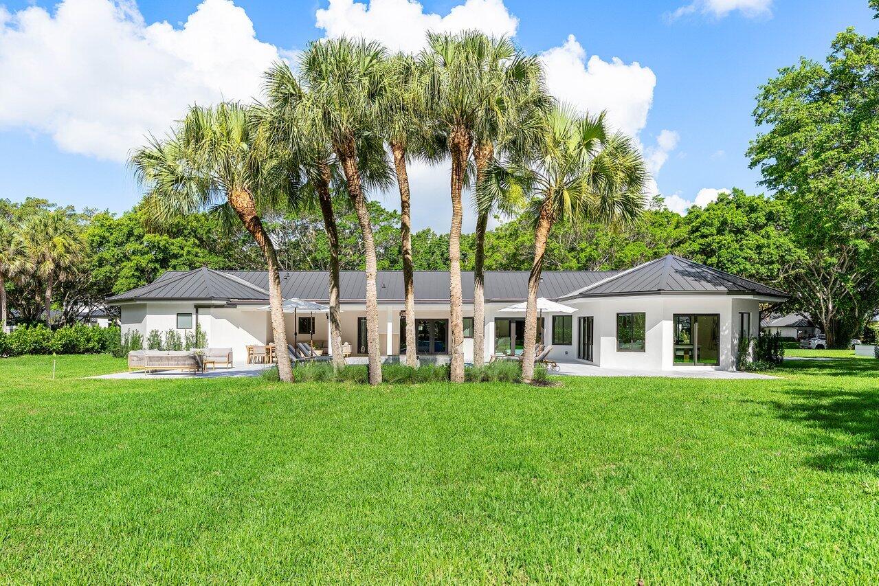 8090 Twin Lake, Boca Raton FL 33496