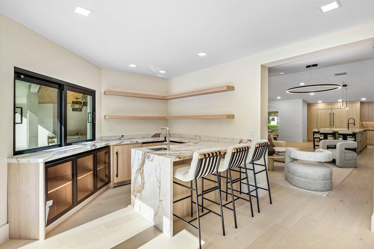 8090 Twin Lake, Boca Raton FL 33496