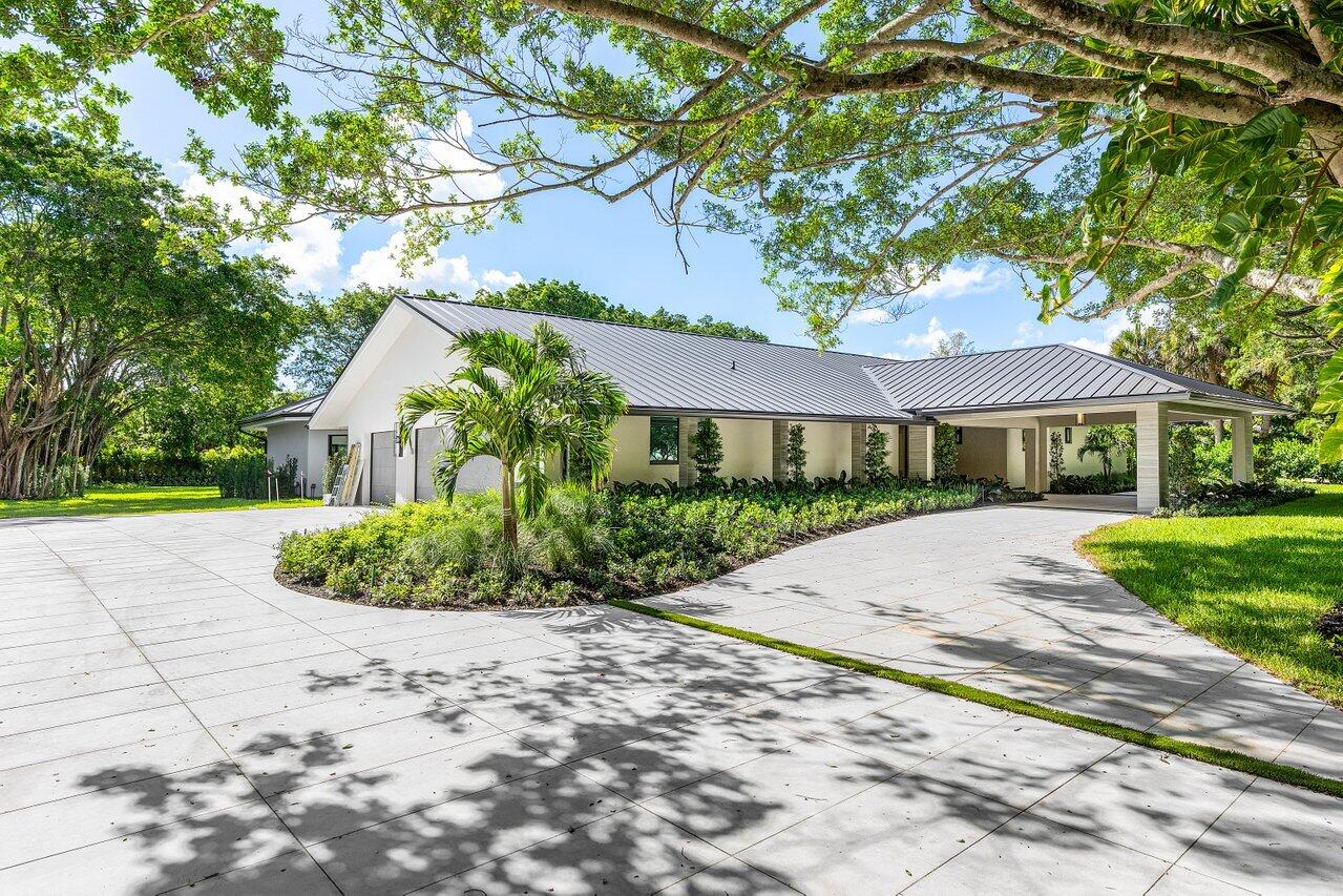 8090 Twin Lake, Boca Raton FL 33496
