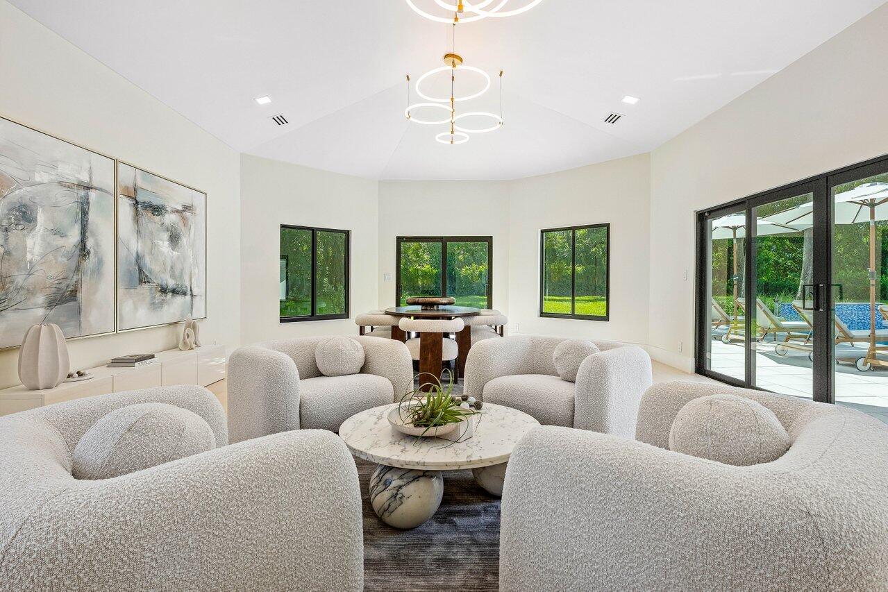 8090 Twin Lake, Boca Raton FL 33496