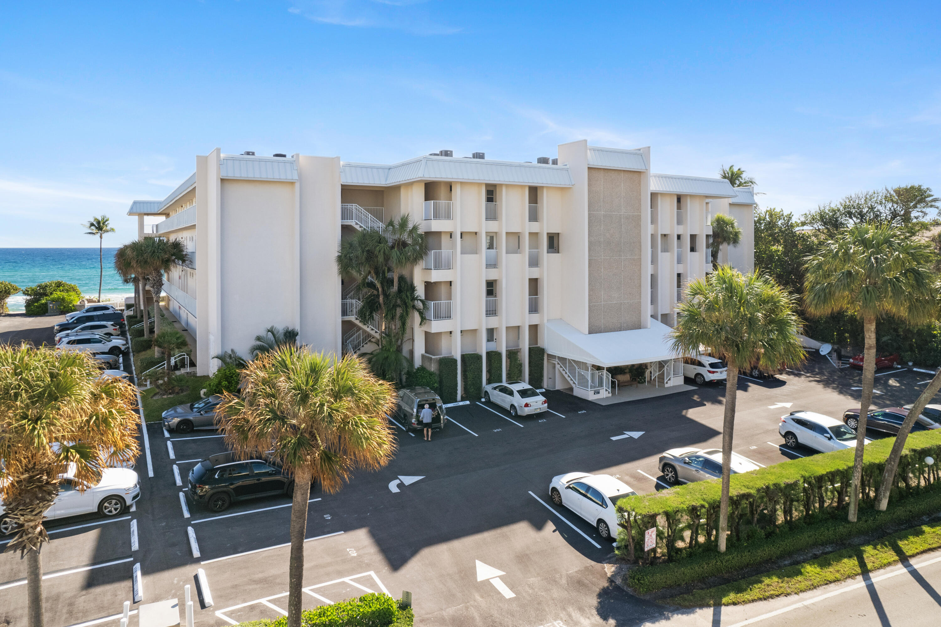 3851 N Ocean #307-308, Gulf Stream FL 33483