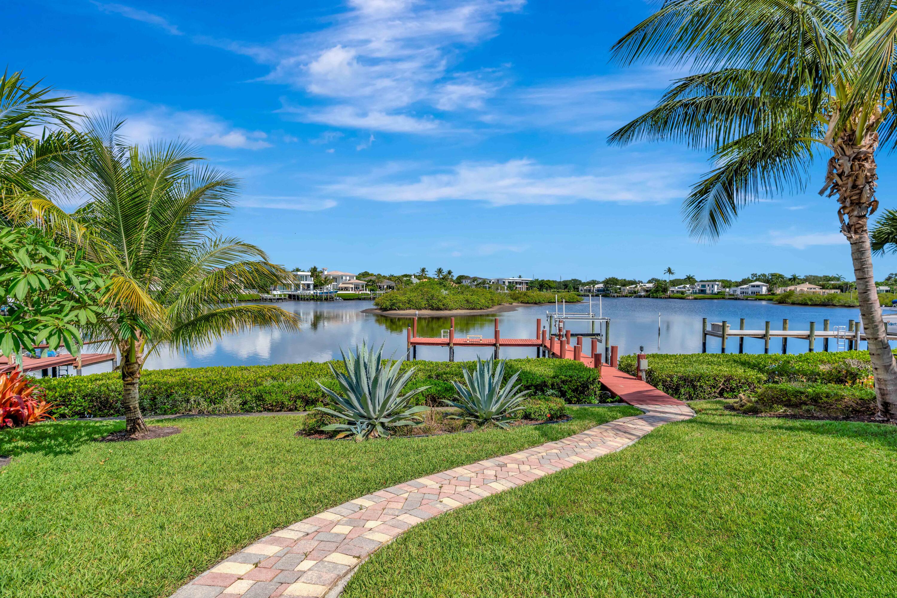 102 Victory, Jupiter FL 33477