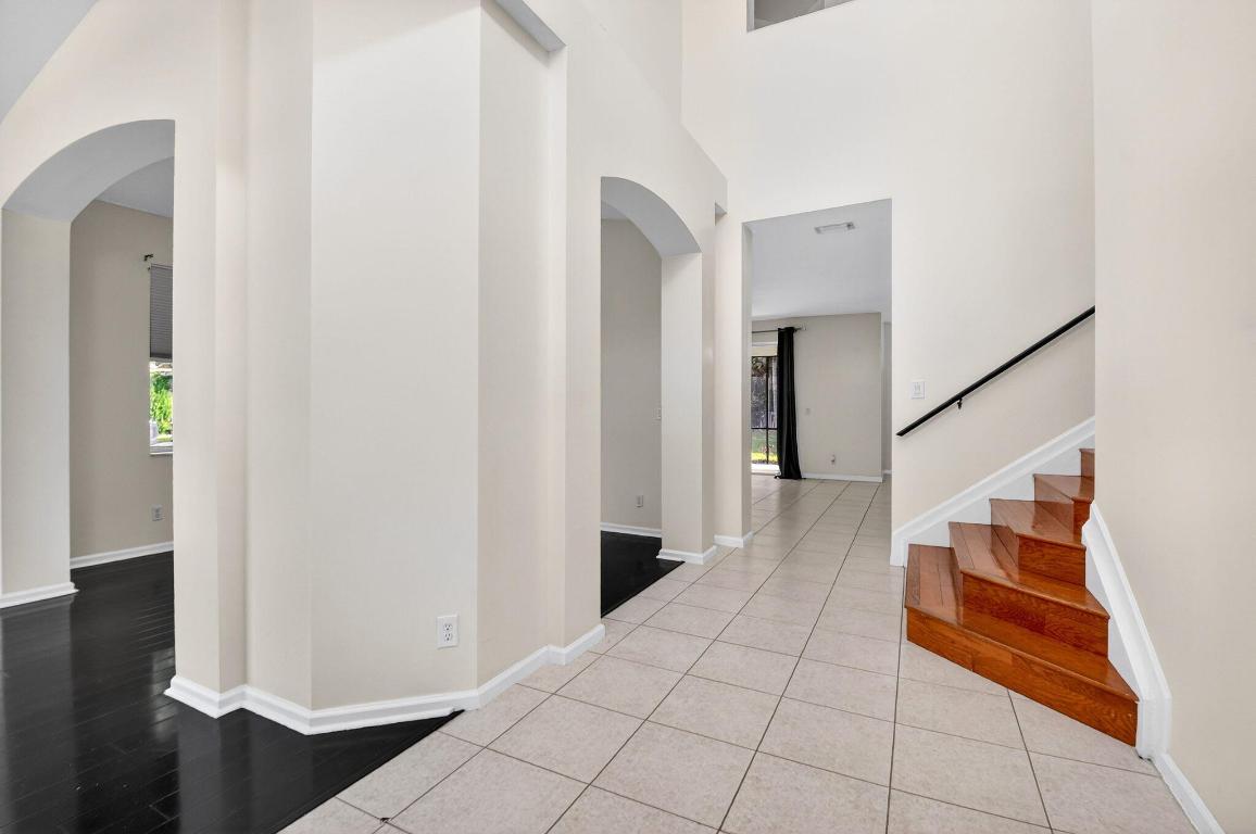 1282 Pebble Ridge, West Palm Beach FL 33411