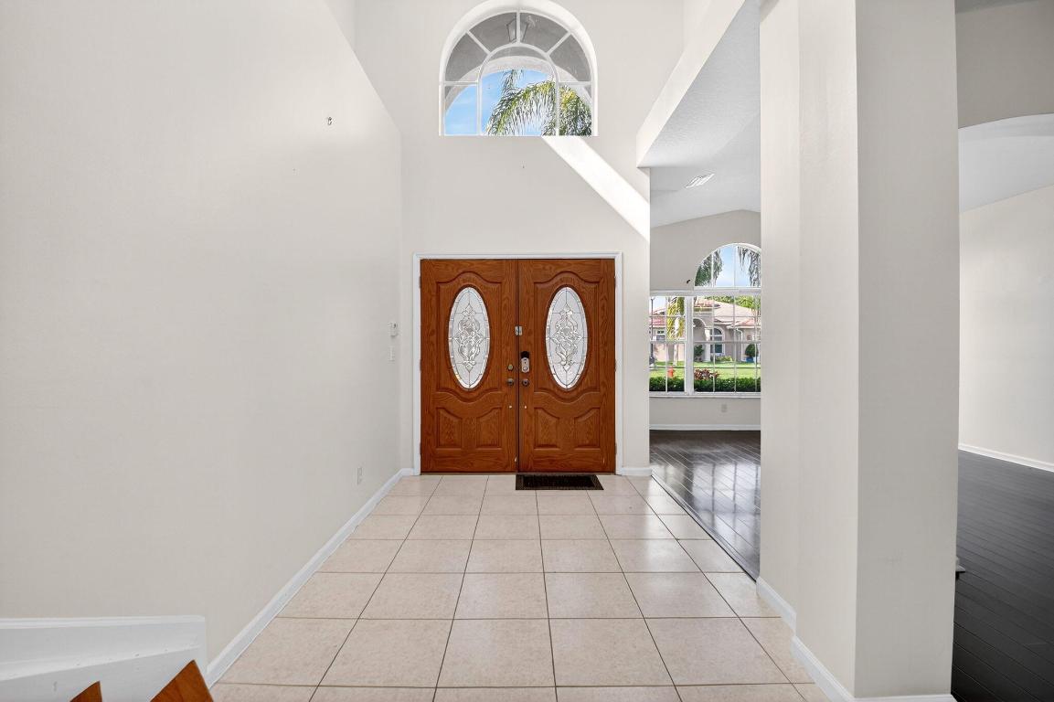 1282 Pebble Ridge, West Palm Beach FL 33411