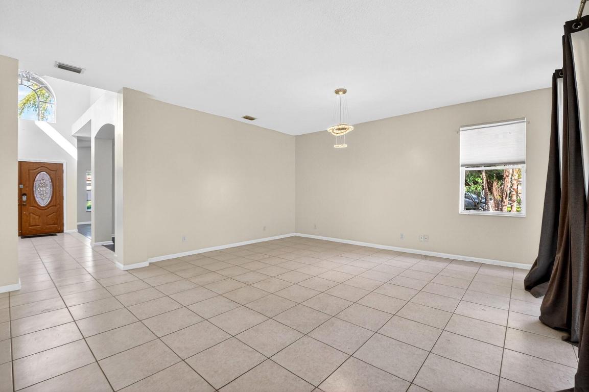 1282 Pebble Ridge, West Palm Beach FL 33411