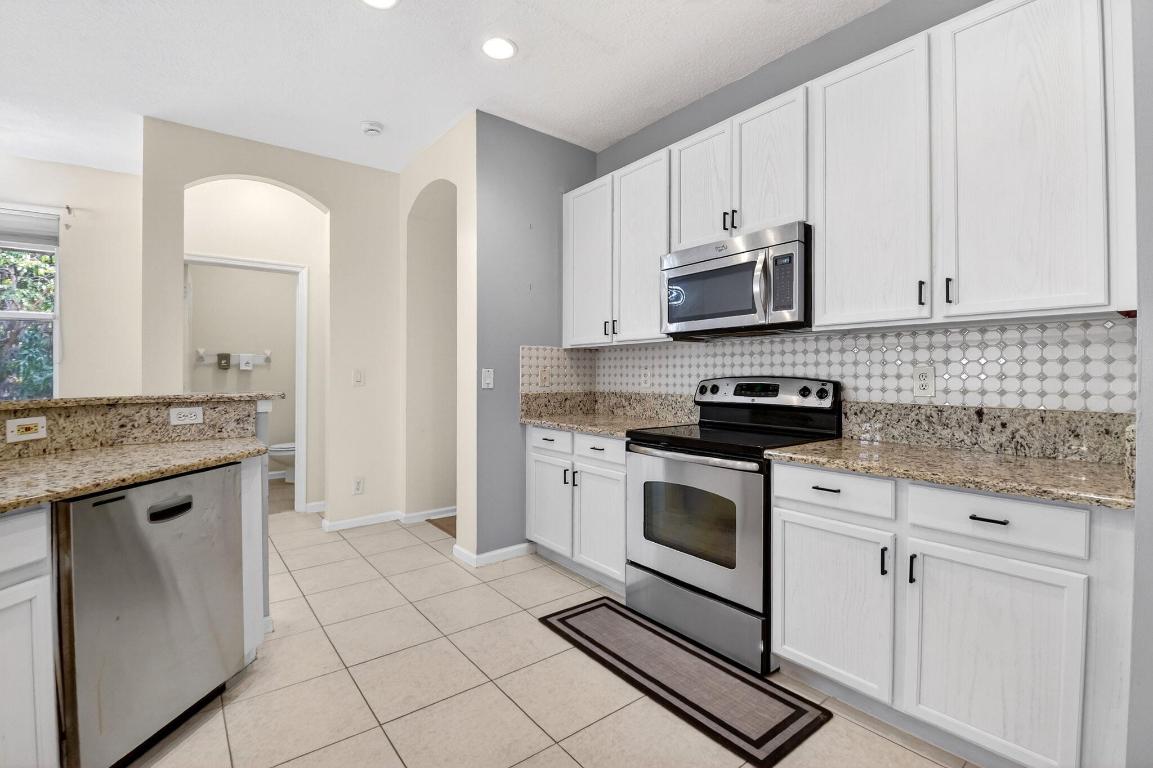 1282 Pebble Ridge, West Palm Beach FL 33411
