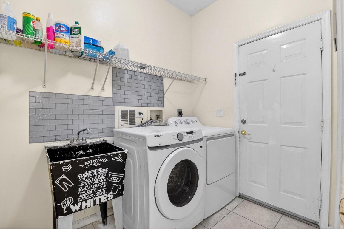 1282 Pebble Ridge, West Palm Beach FL 33411