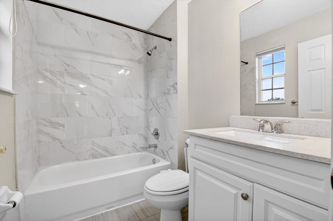1282 Pebble Ridge, West Palm Beach FL 33411