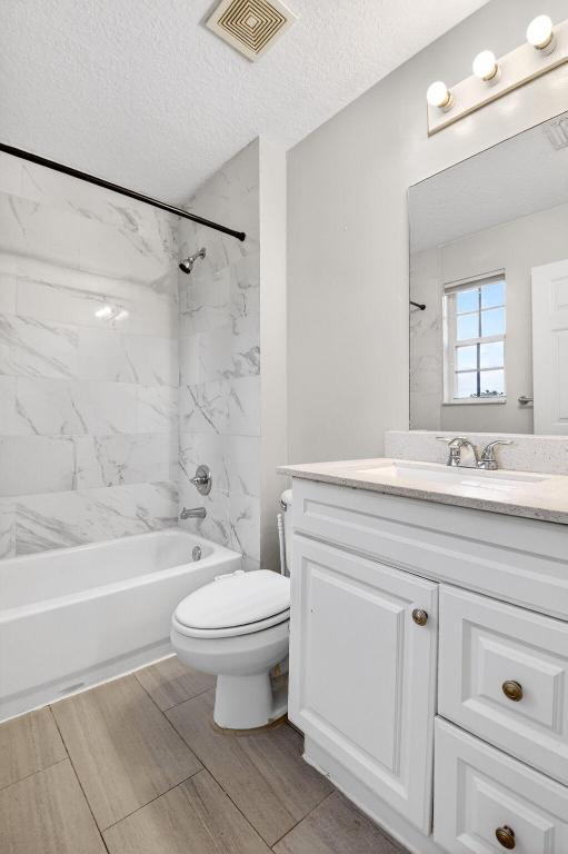 1282 Pebble Ridge, West Palm Beach FL 33411