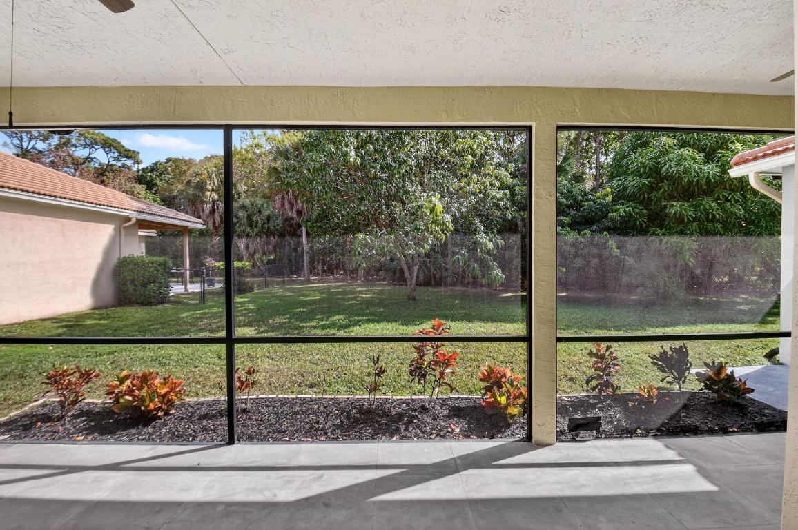 1282 Pebble Ridge, West Palm Beach FL 33411