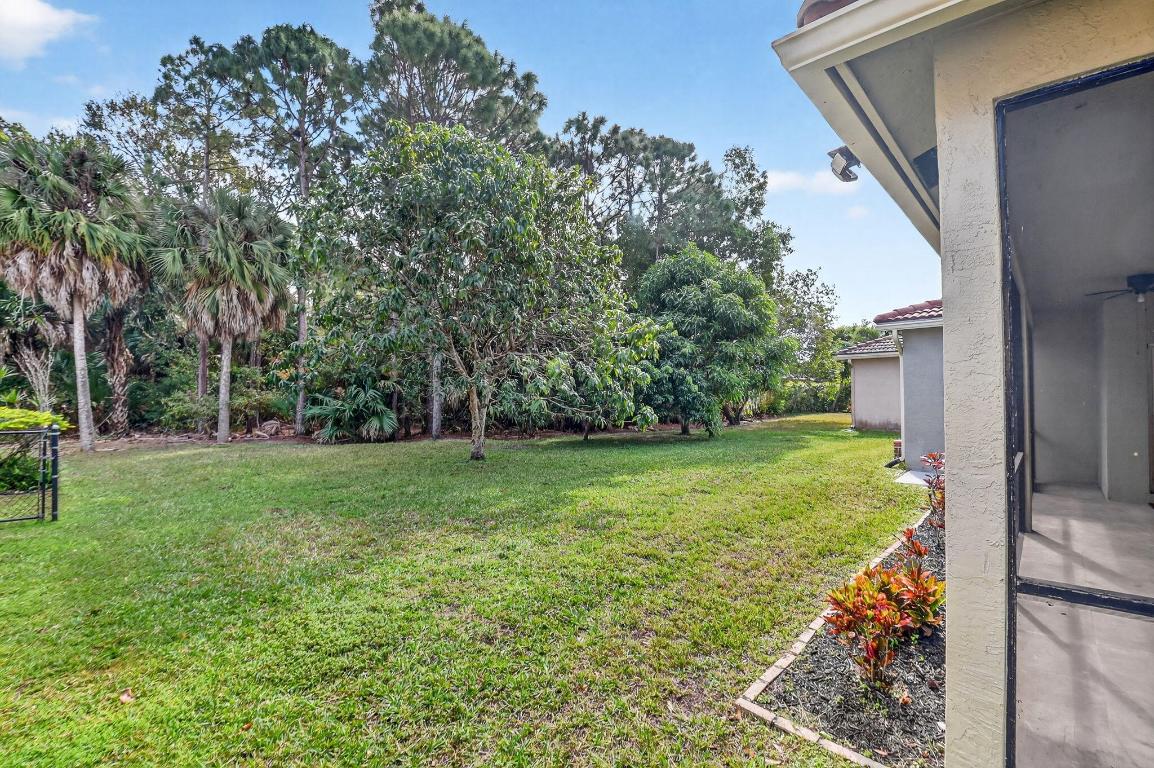1282 Pebble Ridge, West Palm Beach FL 33411