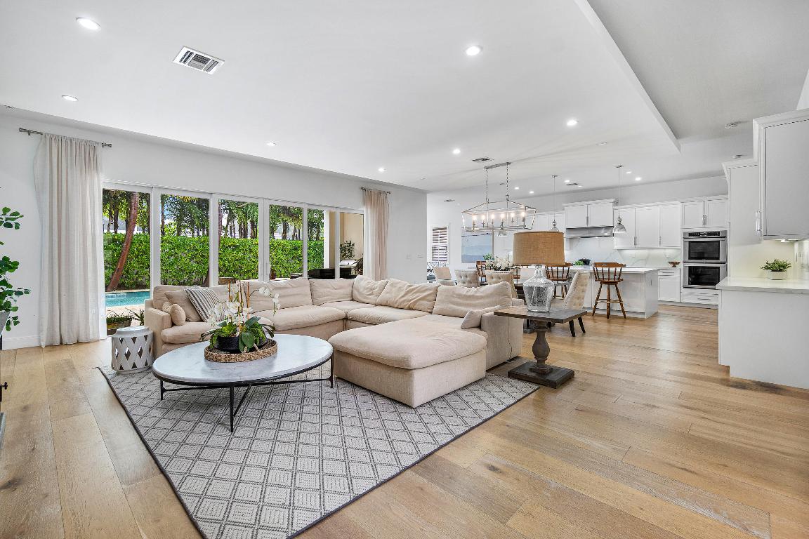 200 NE 6th, Boca Raton FL 33432